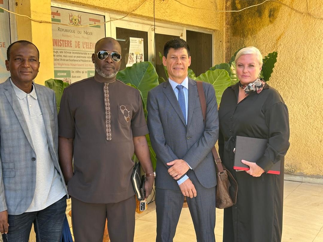 Harvest team outside the Ministere de l Elevage, Republic of Niger